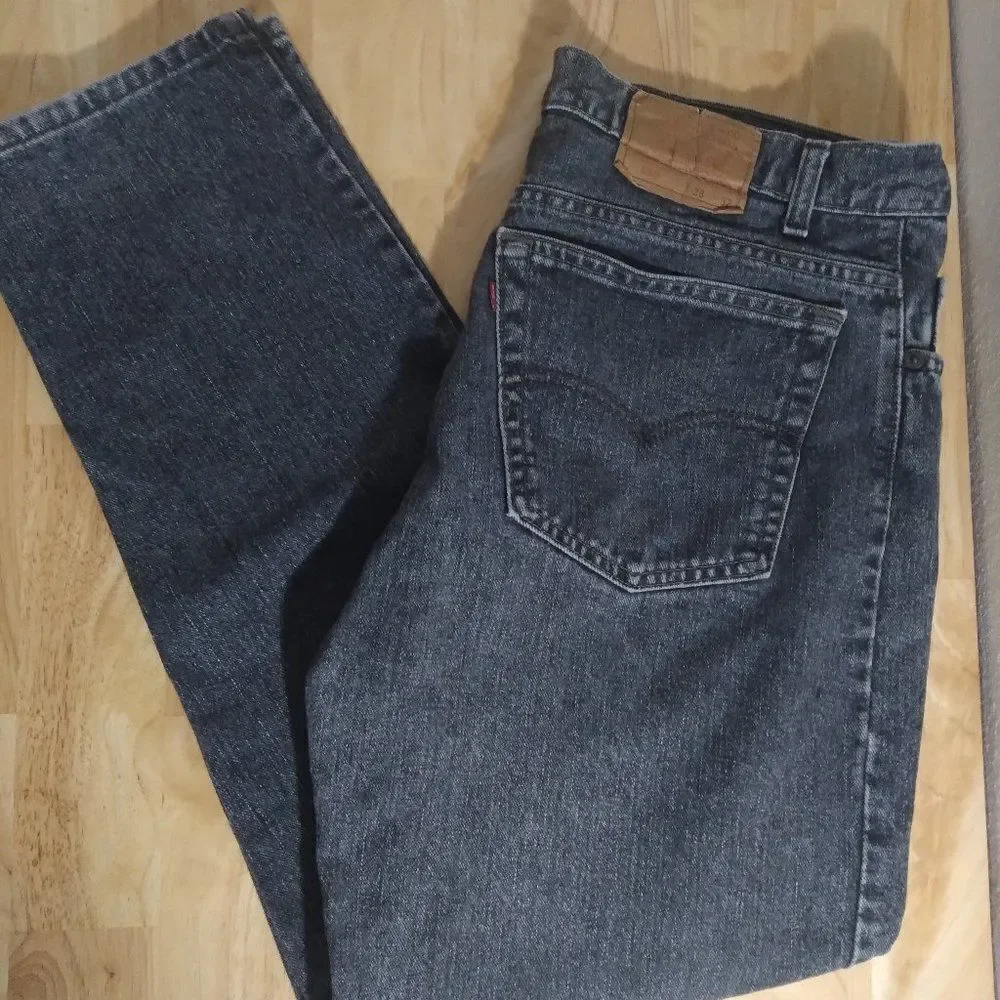 Vintage Levi's 550 Black Stonewash Denim Jeans 38x32